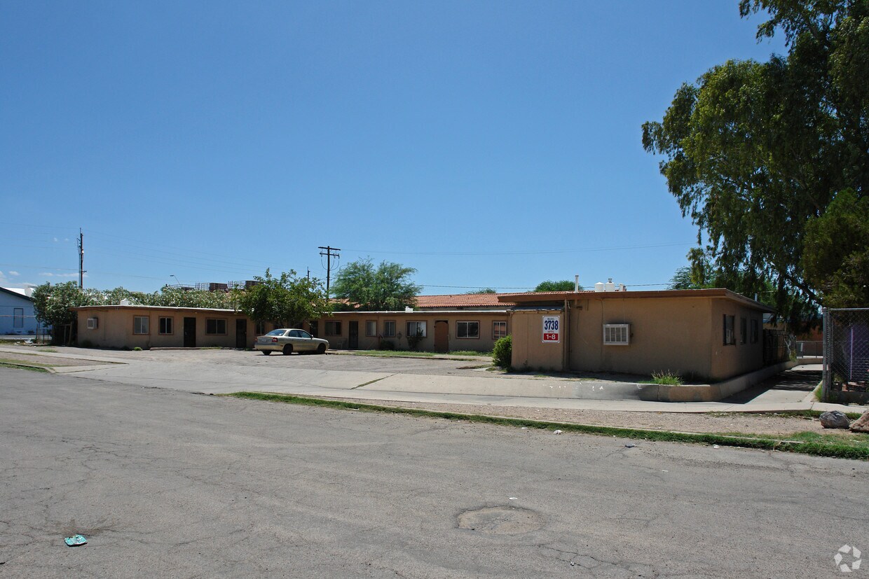 Property from street - 3742 S 7th Ave