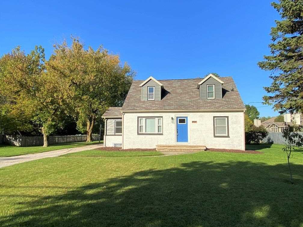 5925 Jefferson Ave, Midland, MI 48640 House Rental in Midland, MI