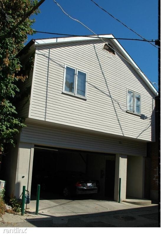 Primary Photo - 5 br, 2 bath Apartment - 39 S Court St