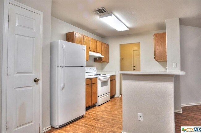 Foto del edificio - 825 Sagewood Trail