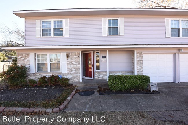 Building Photo - 8636 Strathmore Dr
