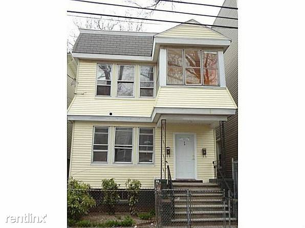 Building Photo - 79 Brookdale Ave