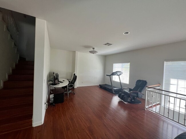 Building Photo - 4516 Ramsdell Ave