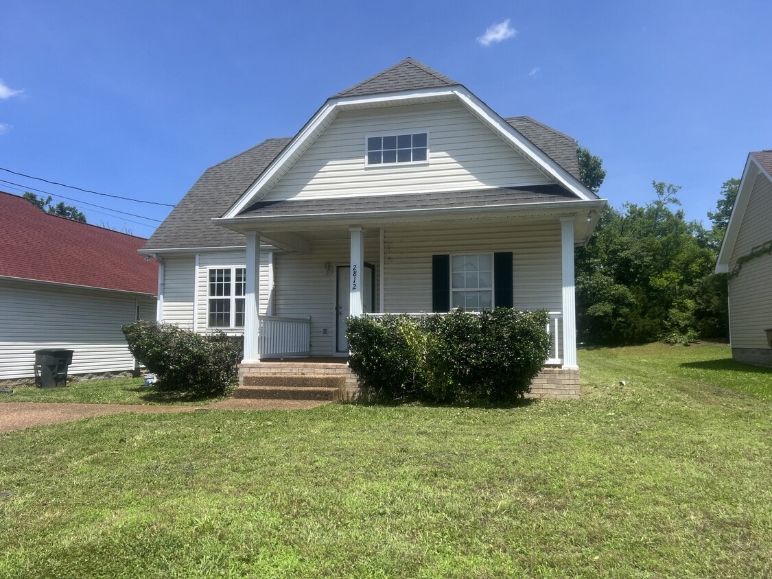 Photo - 2812 Hydes Ferry Rd (Nashville, TN)