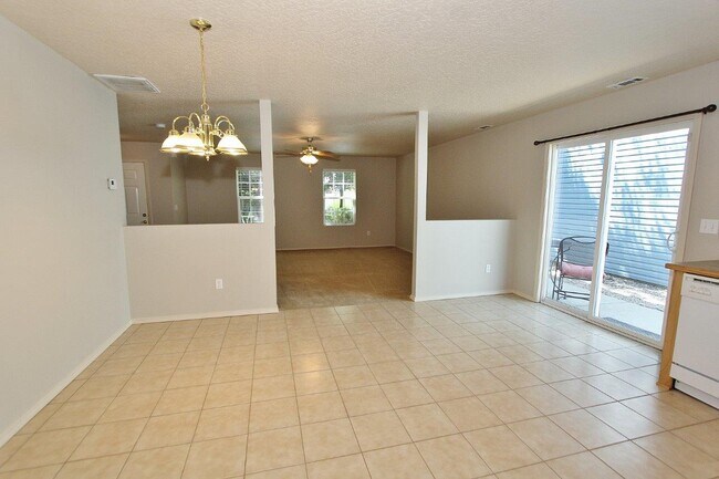 Building Photo - 6613 S Covewood Way