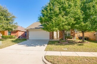 Building Photo - 11808 Pinyon Pine Dr