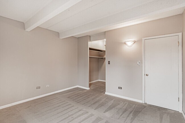 Foto del edificio - 2 Bedroom 2 Bath Home in Denver with Balco...
