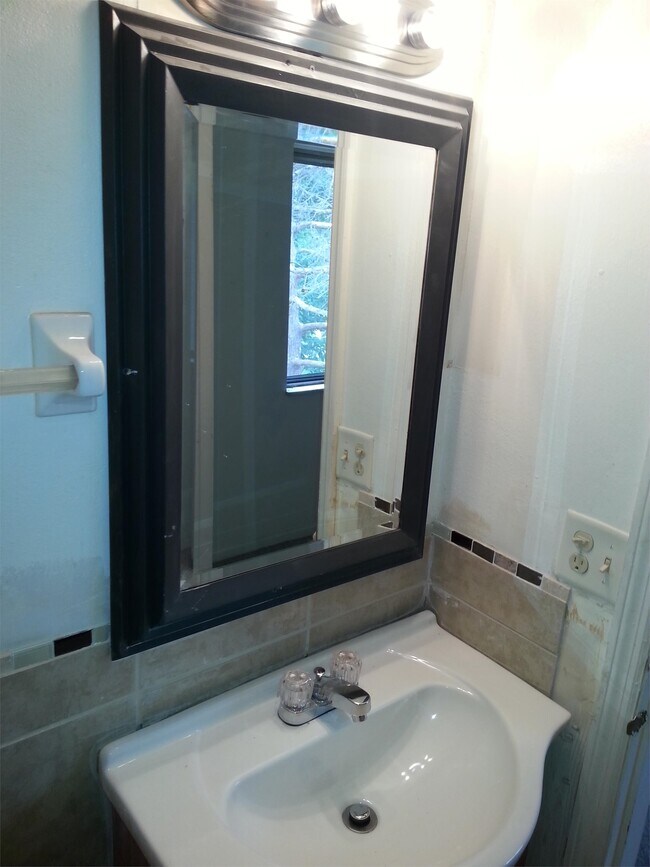 Foto del edificio - 3071 Benchwood Rd