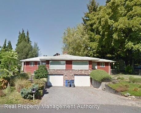 Primary Photo - 2 br, 1 bath House - 2206 E. 17th St