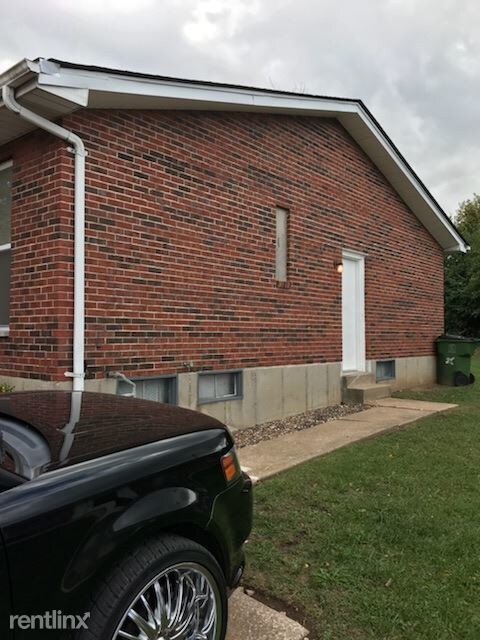 Foto del edificio - 2 br, 1 bath Duplex - 10118 Camshire Ct