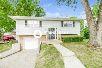 Building Photo - 6259 Faircrest Rd