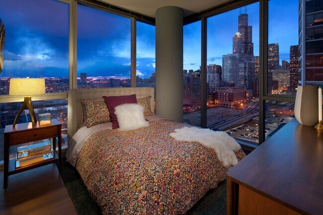 Foto del edificio - 626 W Randolph St