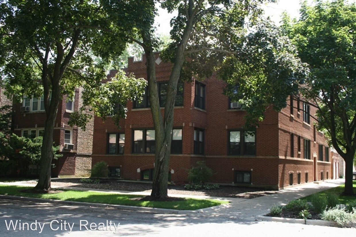 Primary Photo - 2 br, 1 bath Apartment - 6917 N Rockwell St
