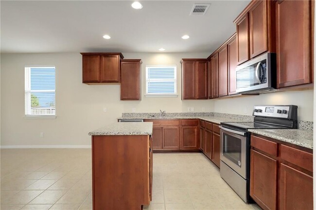 Building Photo - 217 Michaelis Dr
