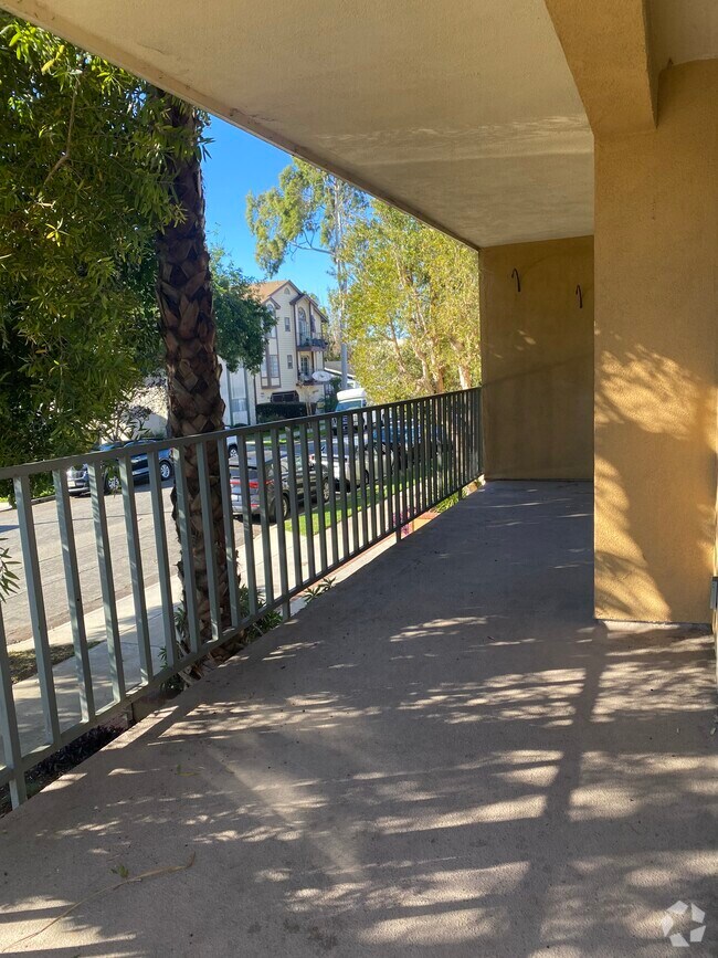 Apartments For Rent in Signal Hill, CA 73 Rentals