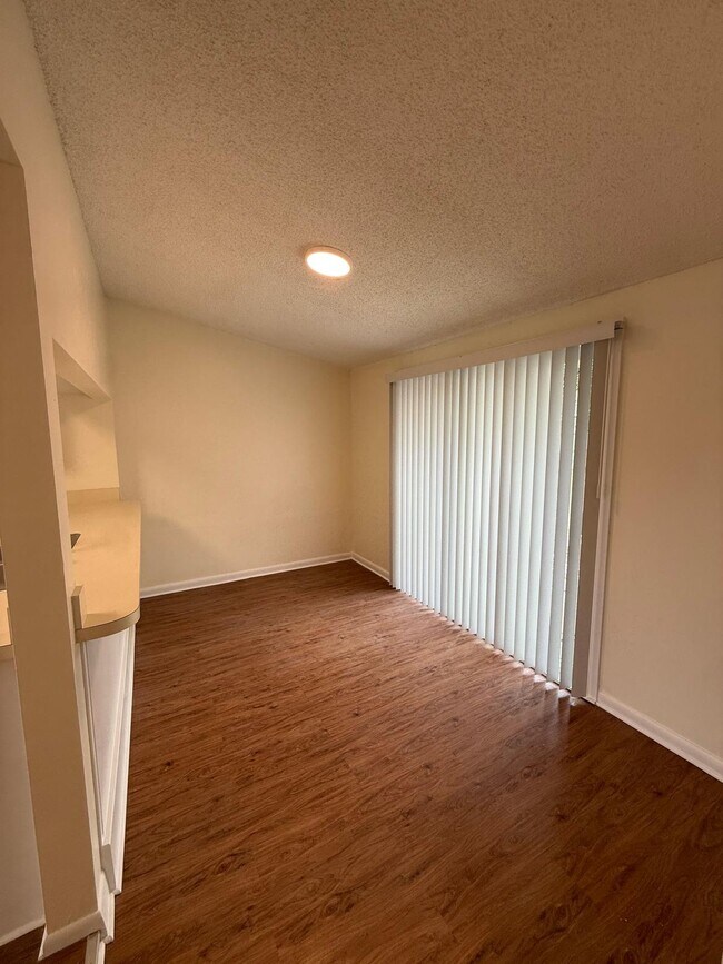 Foto del edificio - 1476 Pierce St