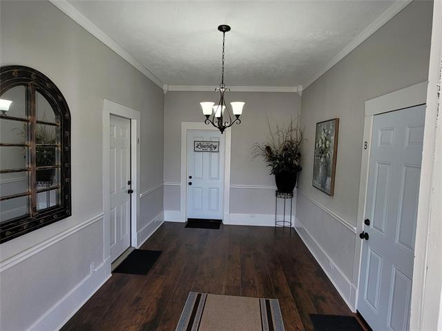 Foto del edificio - 1103 E Moore Ave