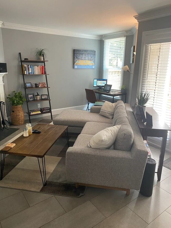Building Photo - Pristine Condo located in Cedar Street Commons!