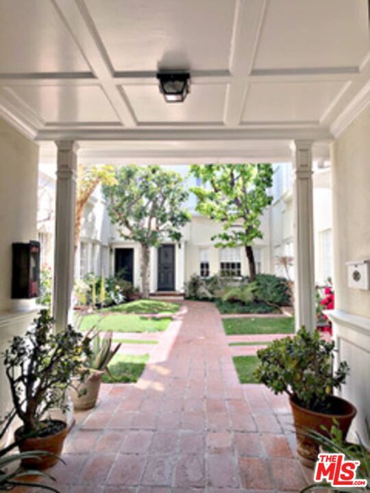 Foto principal - 9974 Durant Dr