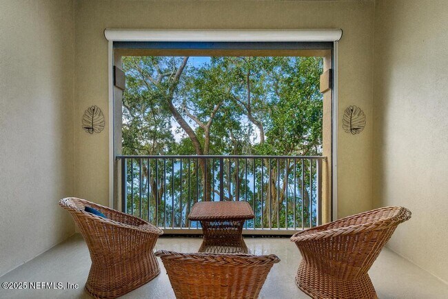 Foto del edificio - 4300 S Beach Pkwy