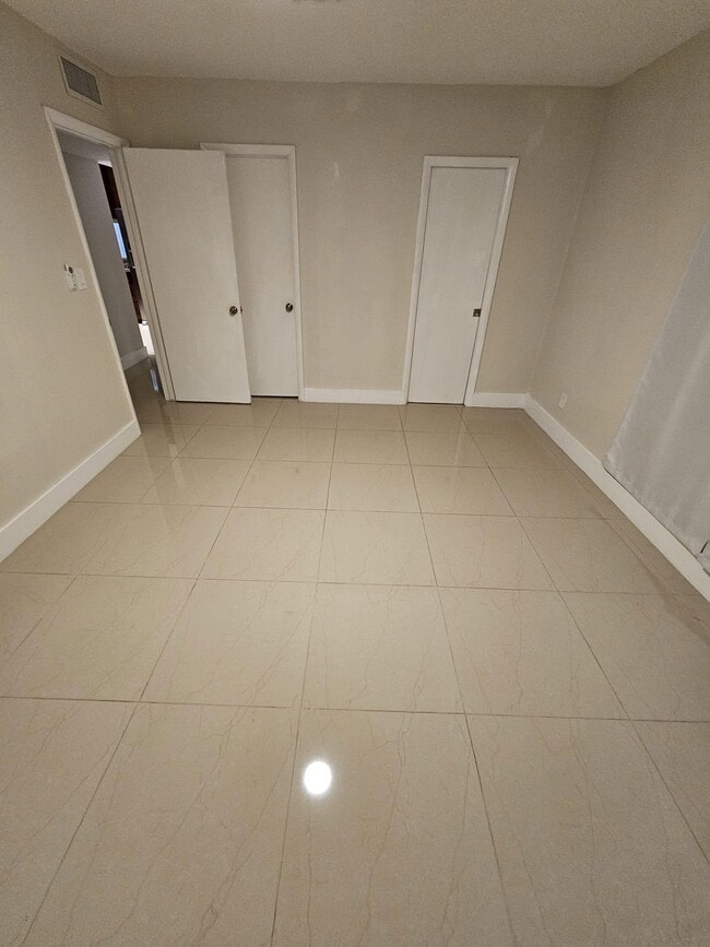 Foto del edificio - 3307 NW 108th Dr