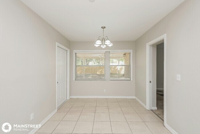 Building Photo - 4002 E BIRD, TAMPA, FL 33617