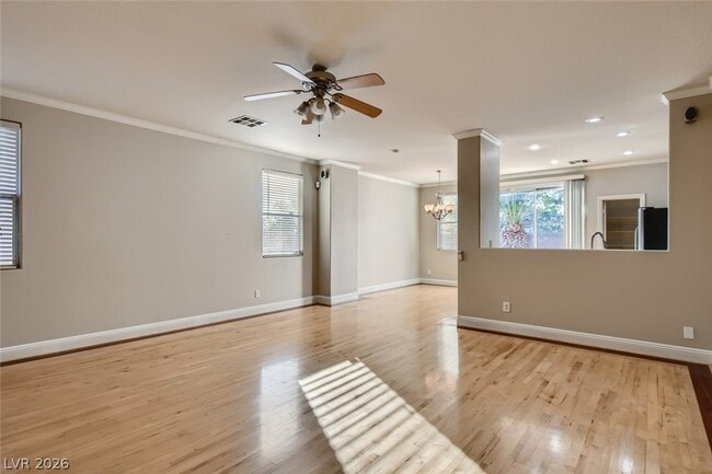 Foto del edificio - 4937 Naff Ridge Dr