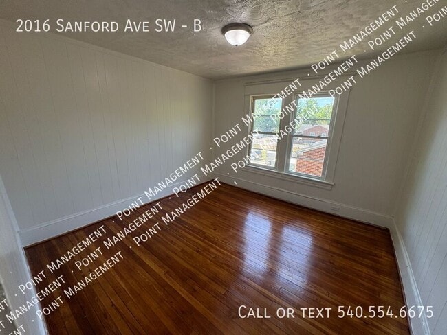 Foto del edificio - 2016 Sanford Ave SW