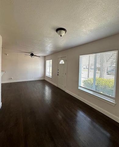Foto del edificio - 11617 Lanewood Cir