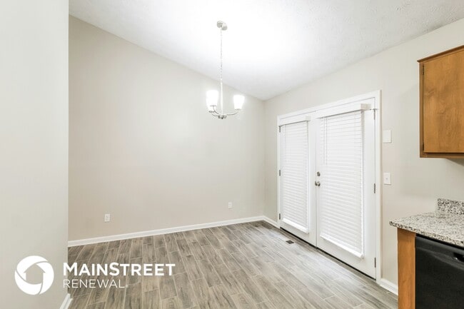 Foto del edificio - 6820 Summit View Dr