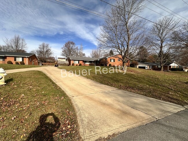 Building Photo - mh74