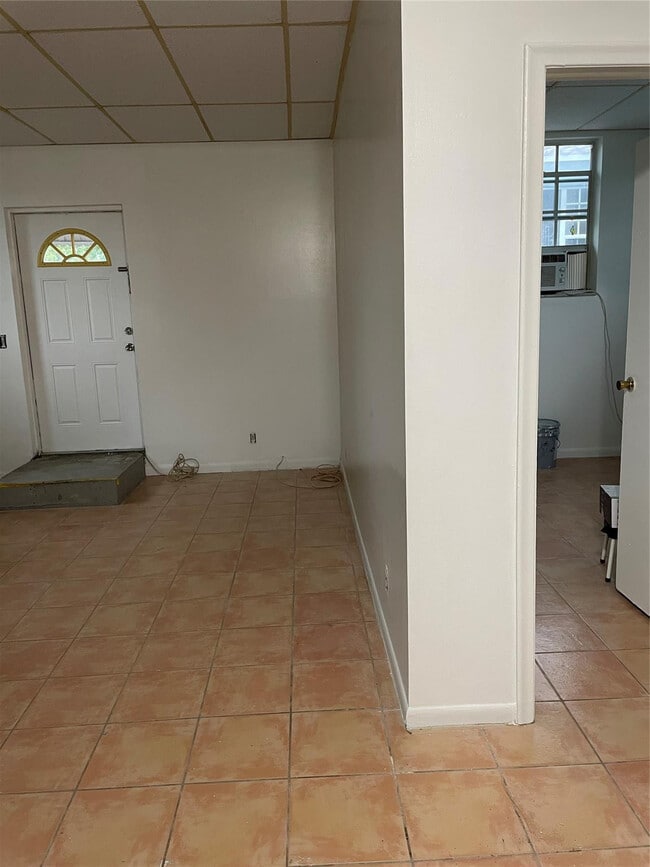 Foto del edificio - 1628 McKinley St