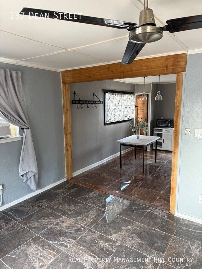 Foto del edificio - 137 Dean St