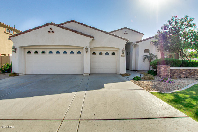 Building Photo - 4482 S Wildflower Pl