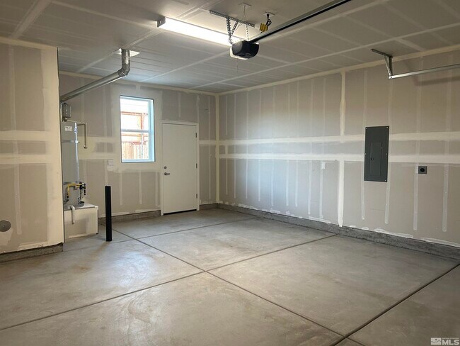 Foto del edificio - 3530 Downpatrick Ln