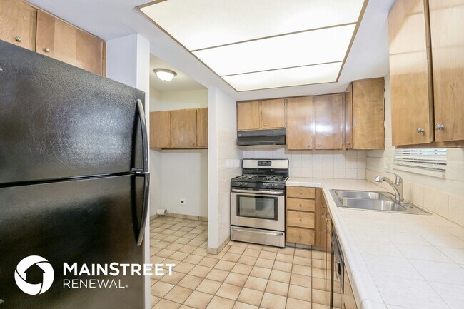 Foto del edificio - 7341 E 39th St