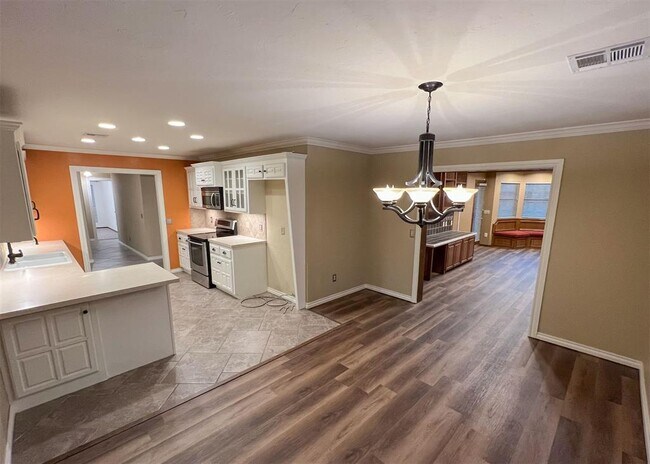 Foto del edificio - 14008 Apache Dr