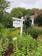 Building Photo - 807 Benton St