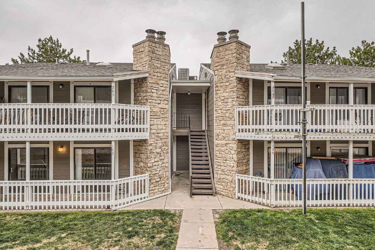 Spacious 1,177 sq ft 3-Bed / 2-Bath Condo ... - Spacious 1,177 sq ft 3-Bed / 2-Bath Condo ...