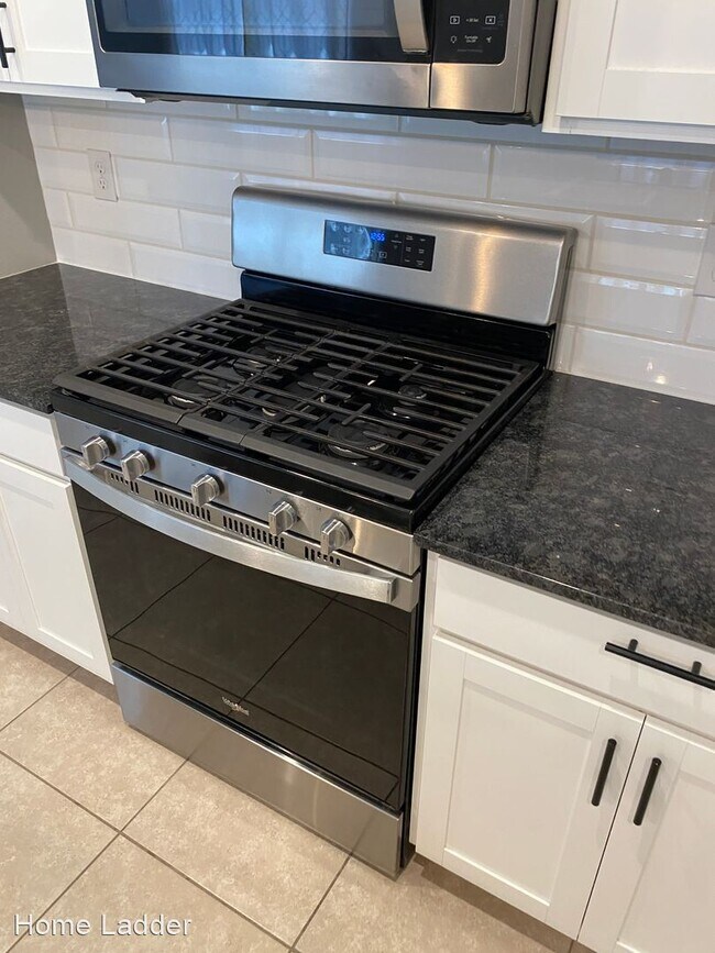 Foto del edificio - 3 br, 2 bath House - 13544 N 142nd Dr