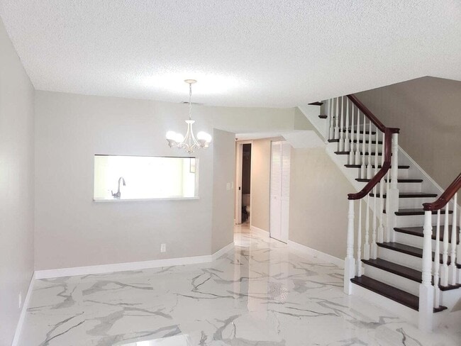 Building Photo - 6407 Boca Cir