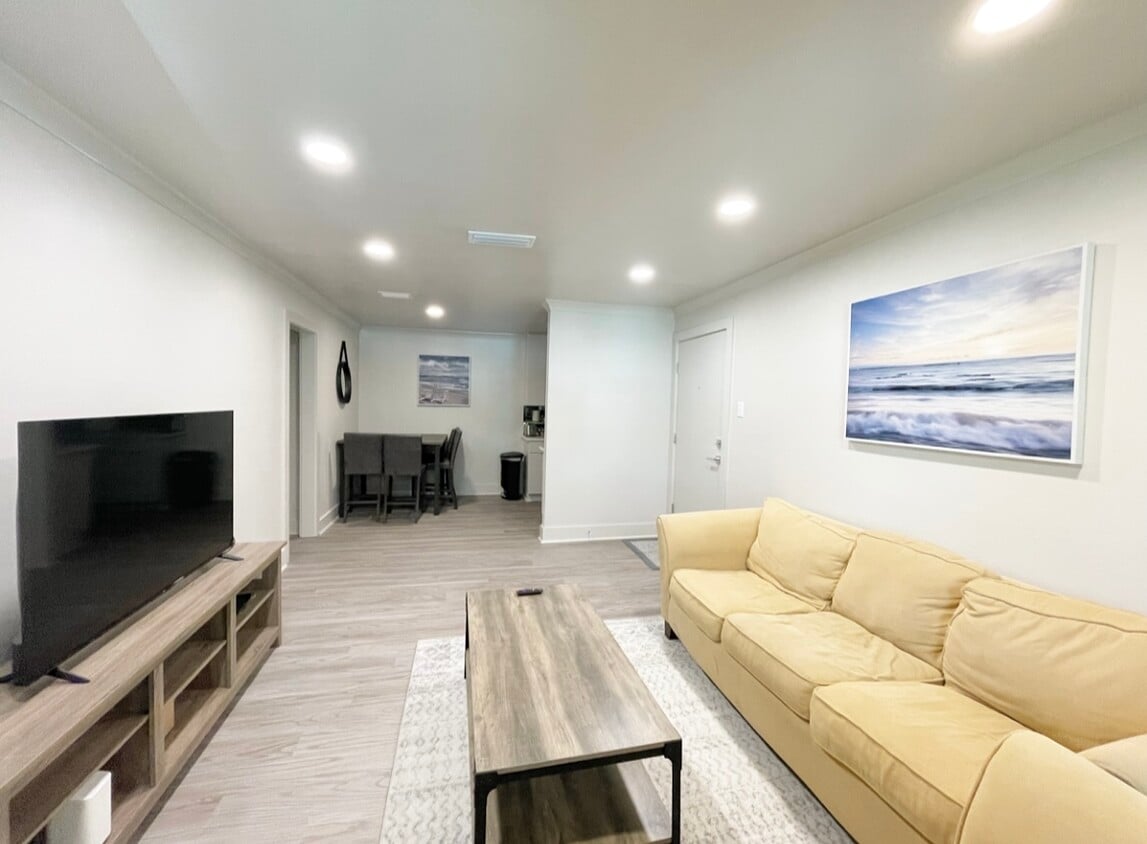 3655 Old Shell Rd Unit #123, Mobile, AL 36608 - Condo for Rent in ...