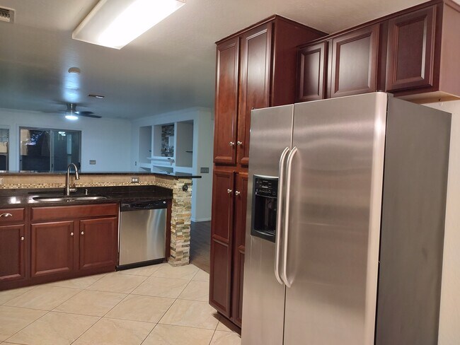 Foto del edificio - 3581 E Desert Moon Trl