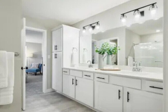 Foto del edificio - 2257 Jordyn Rd NW