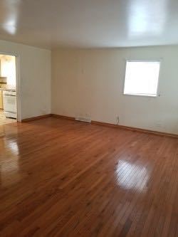 Building Photo - 15450 Dorchester Ave