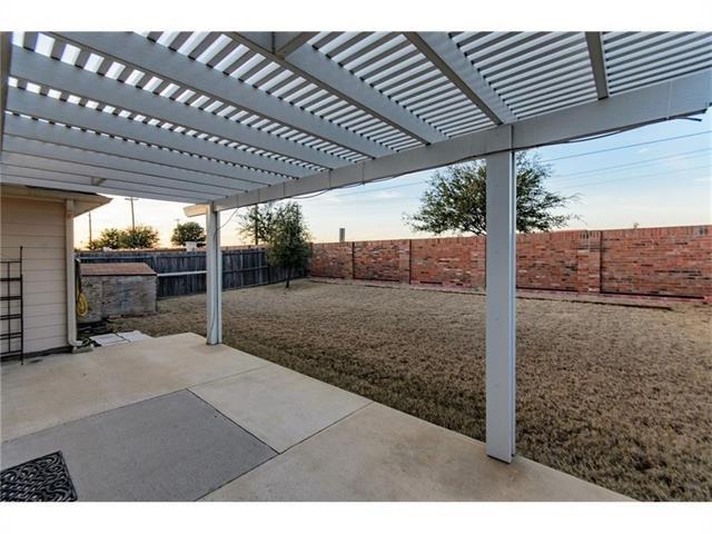 Building Photo - 7020 Dove Tail Dr