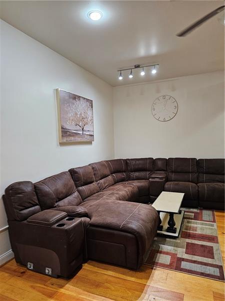 Foto del edificio - 312 Forbes Ave