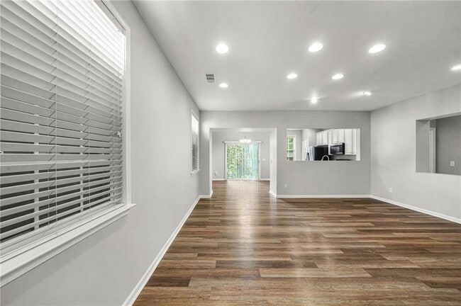 Building Photo - 5430 Sable Bay Point