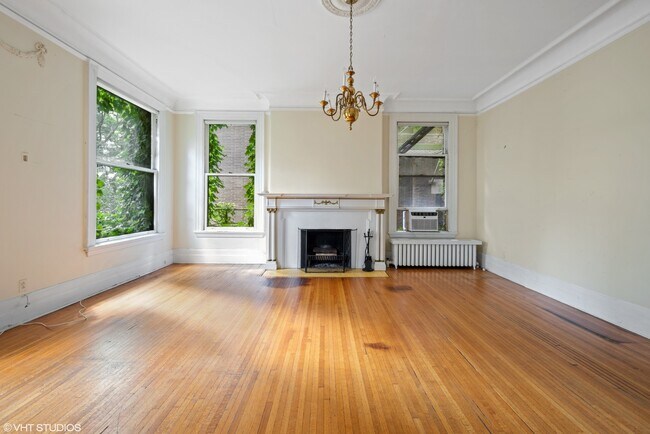 Building Photo - 1508 N State Pkwy