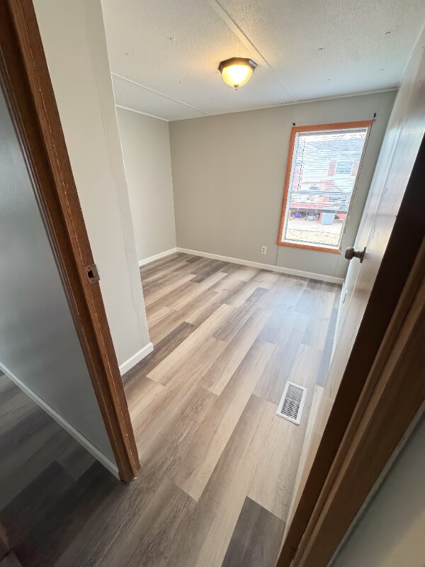 Foto del edificio - 26 Village Ct